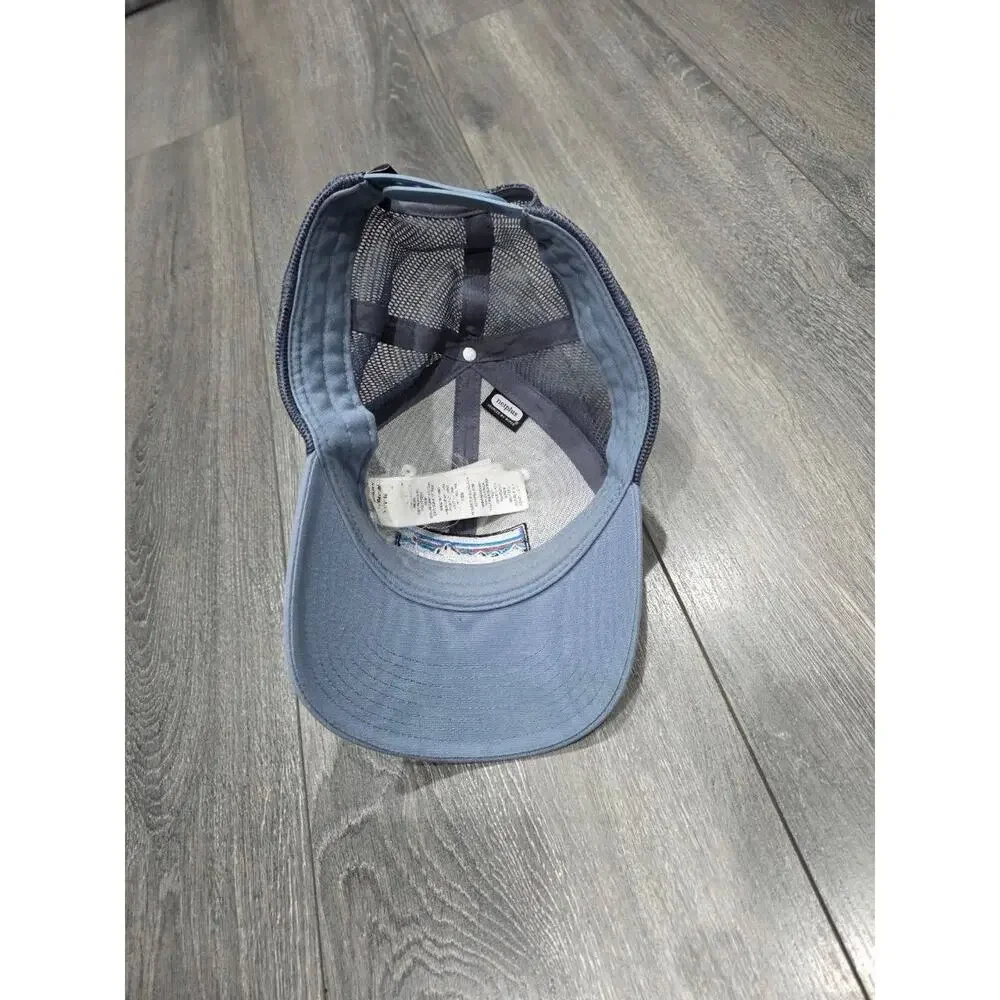 Patagonia P-6 Logo Trucker Hat Mens One Size White Blue Mesh Adjustable A009937